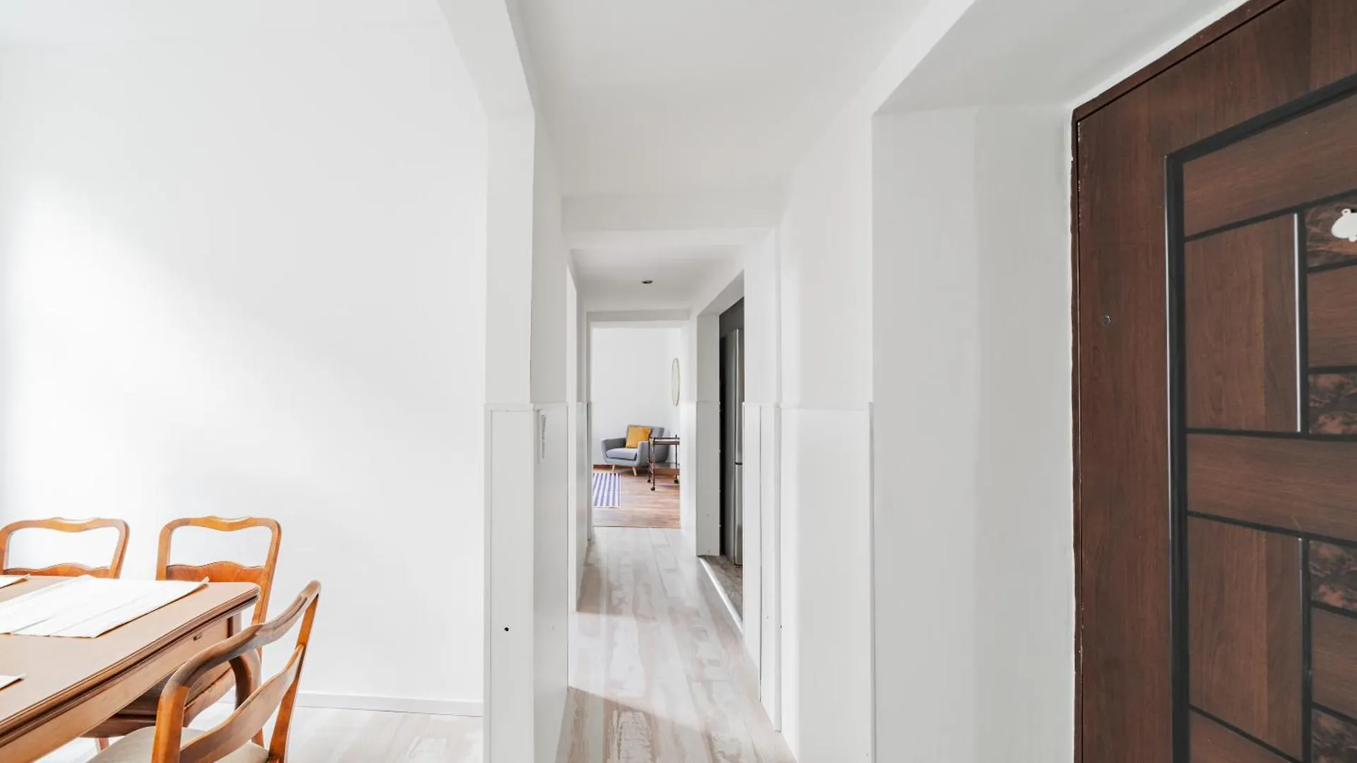 Big Apartment For 10 People Vienna Austria