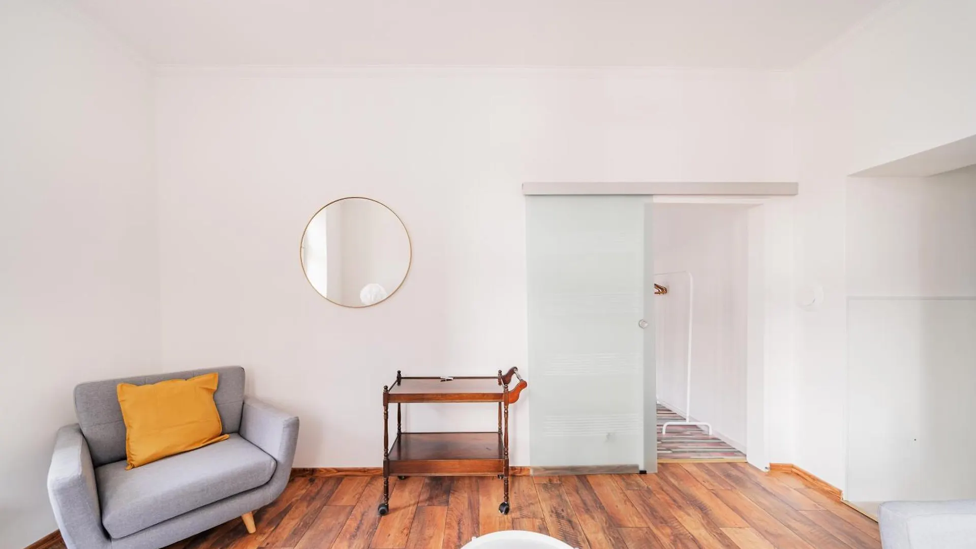 Big Apartment For 10 People Vienna